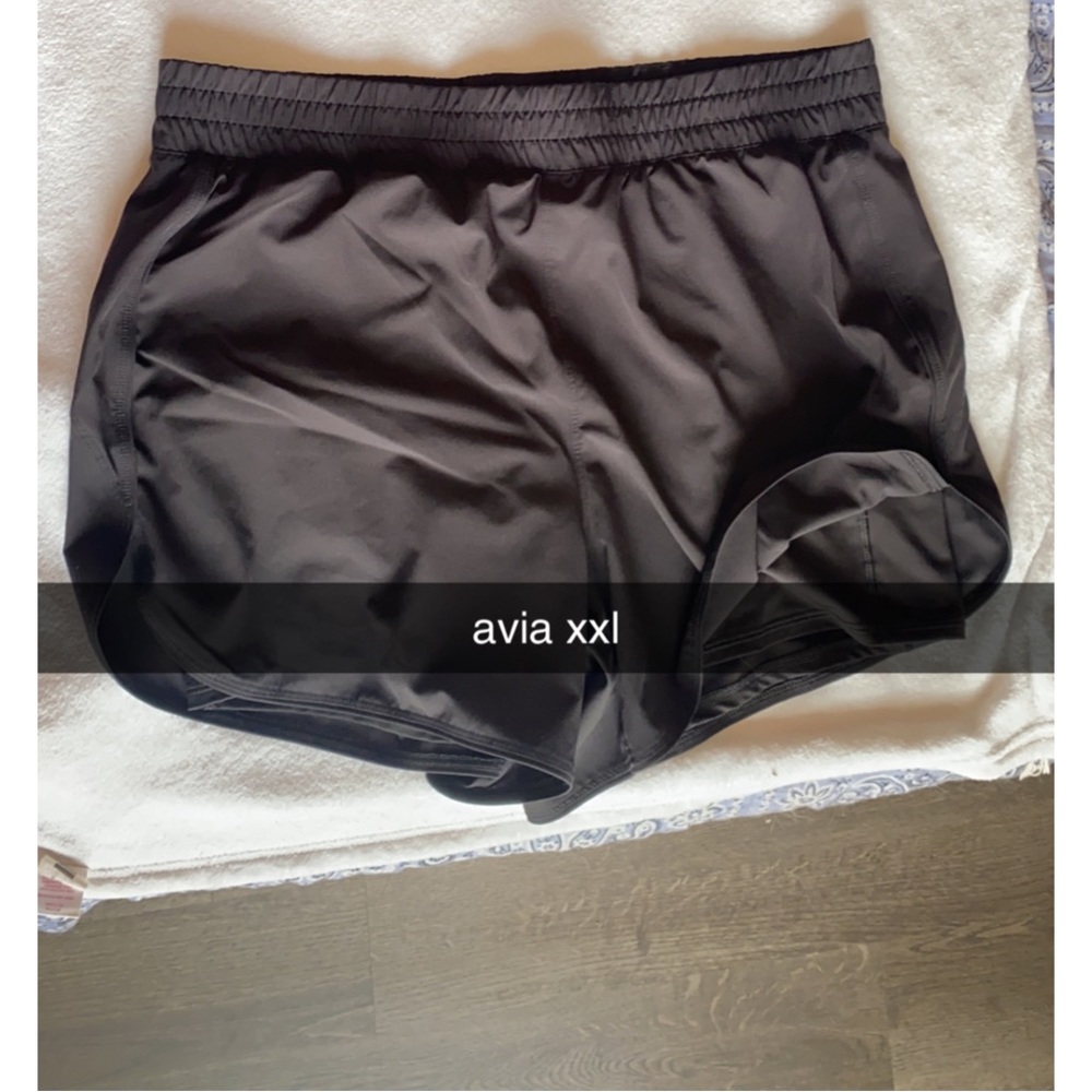 avia shorts